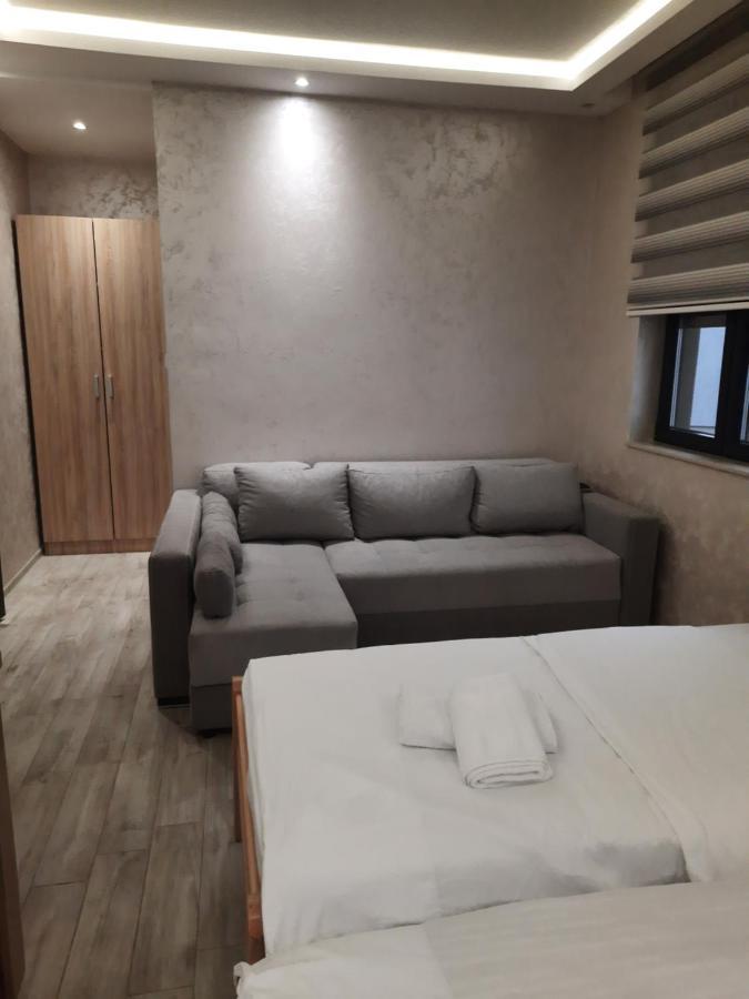 Dubai Apartmani Novi Pazar Buitenkant foto