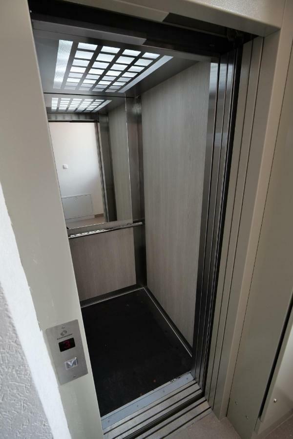 Dubai Apartmani Novi Pazar Buitenkant foto