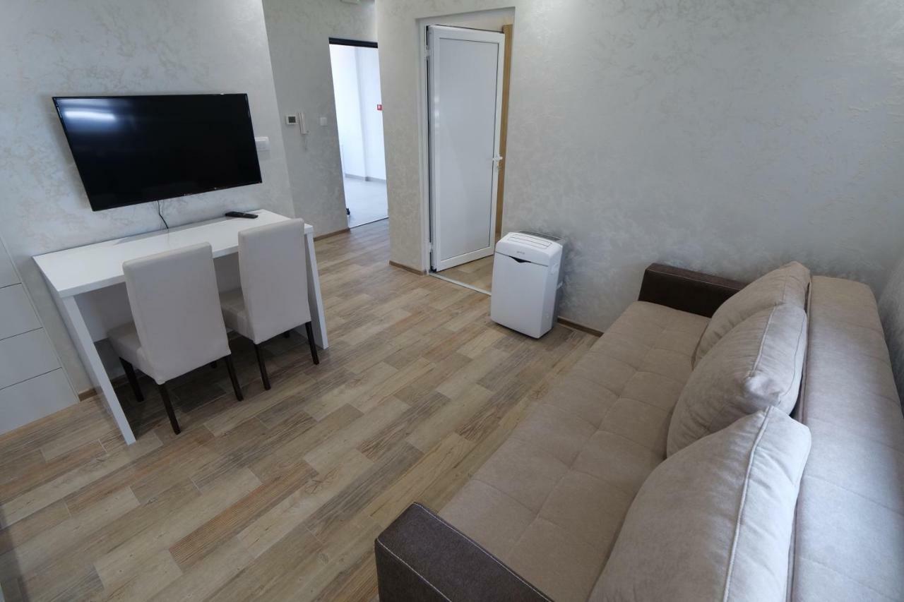 Dubai Apartmani Novi Pazar Buitenkant foto