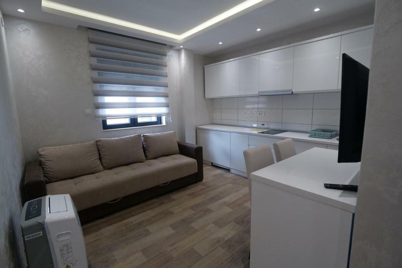 Dubai Apartmani Novi Pazar Buitenkant foto