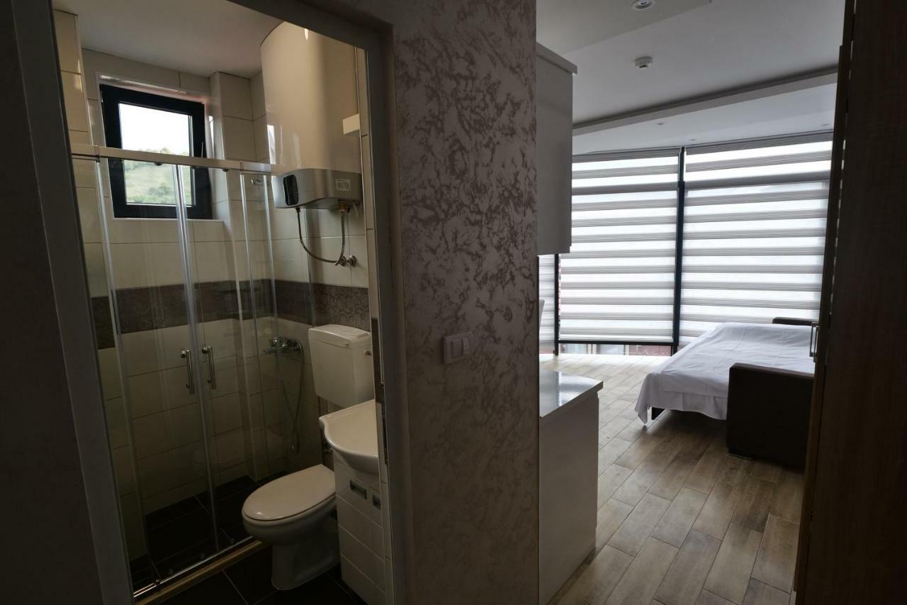 Dubai Apartmani Novi Pazar Buitenkant foto