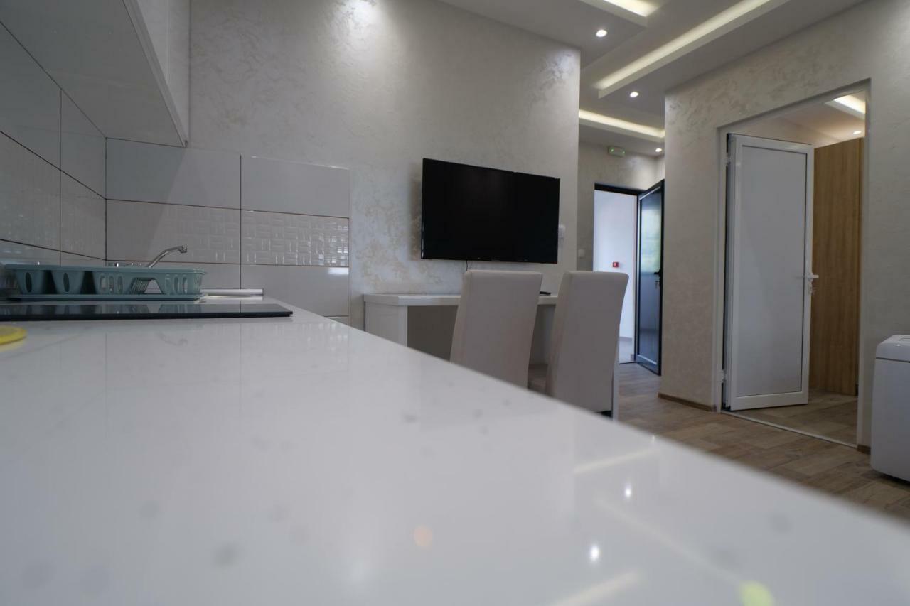 Dubai Apartmani Novi Pazar Buitenkant foto