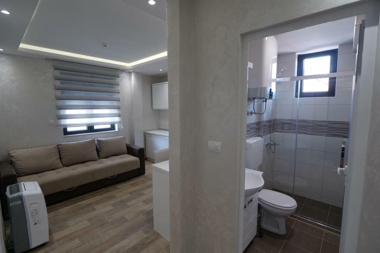 Dubai Apartmani Novi Pazar Buitenkant foto