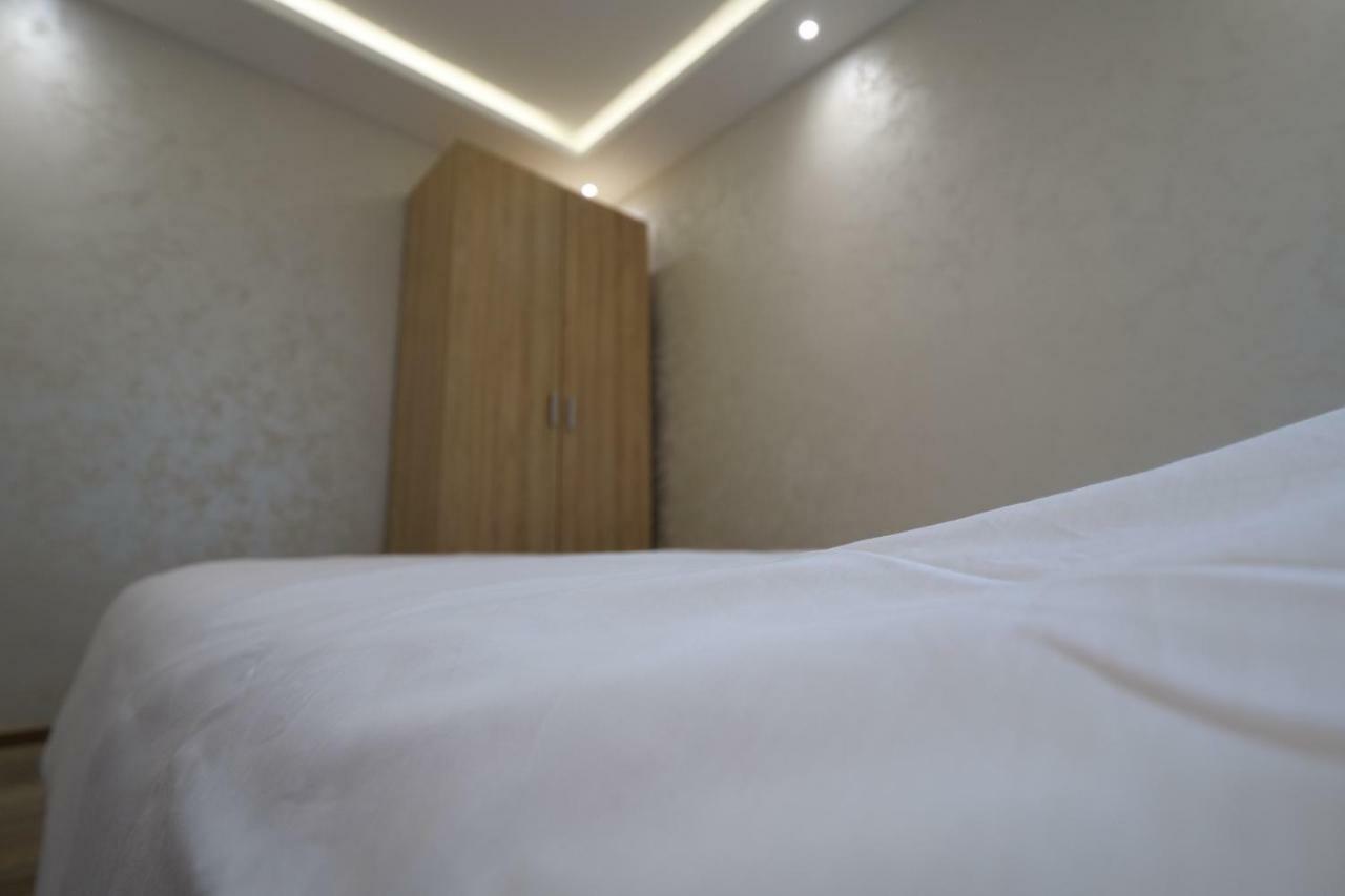 Dubai Apartmani Novi Pazar Buitenkant foto